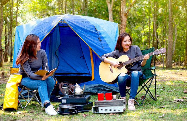 Quelles mesures de sécurité trouve-t-on au camping La Sagne ?